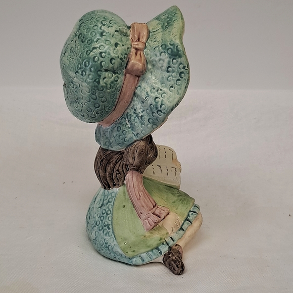 Vintage Chalkware hand-painted bonnet girl coin bank marked Japan - Picture 4 of 7